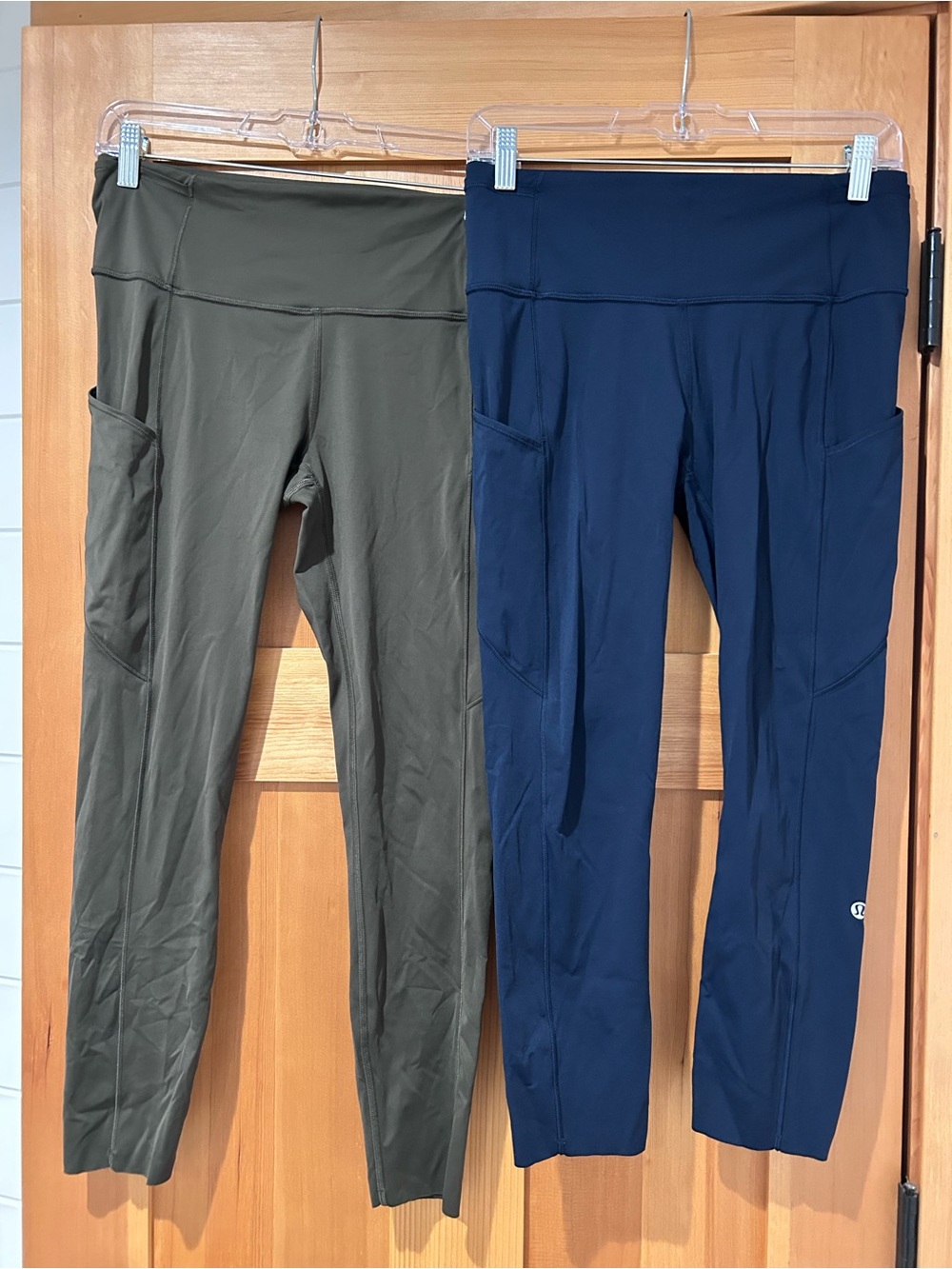 lululemon athletica Side-Pocket High-Rise Leggings — Olive and Navy